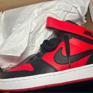 Red & Black Nike 4 1/2